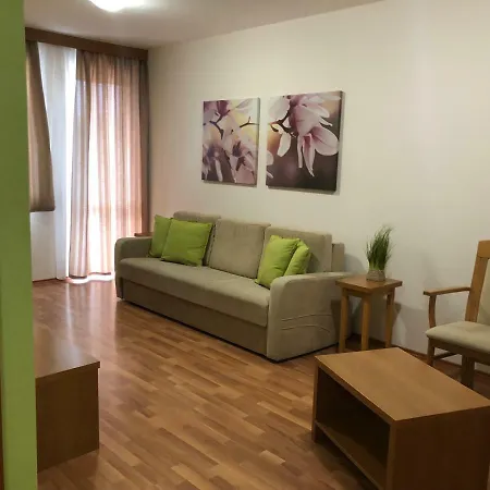 Rosemary Apartmanok, Rose, Lili, Mary1, Mary2 * Hajdúszoboszló